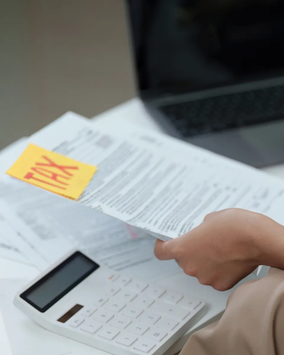 Preparing a Form 1040 from abroad